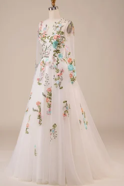 Tule mangas compridas longo vestido de noiva de marfim com bordado