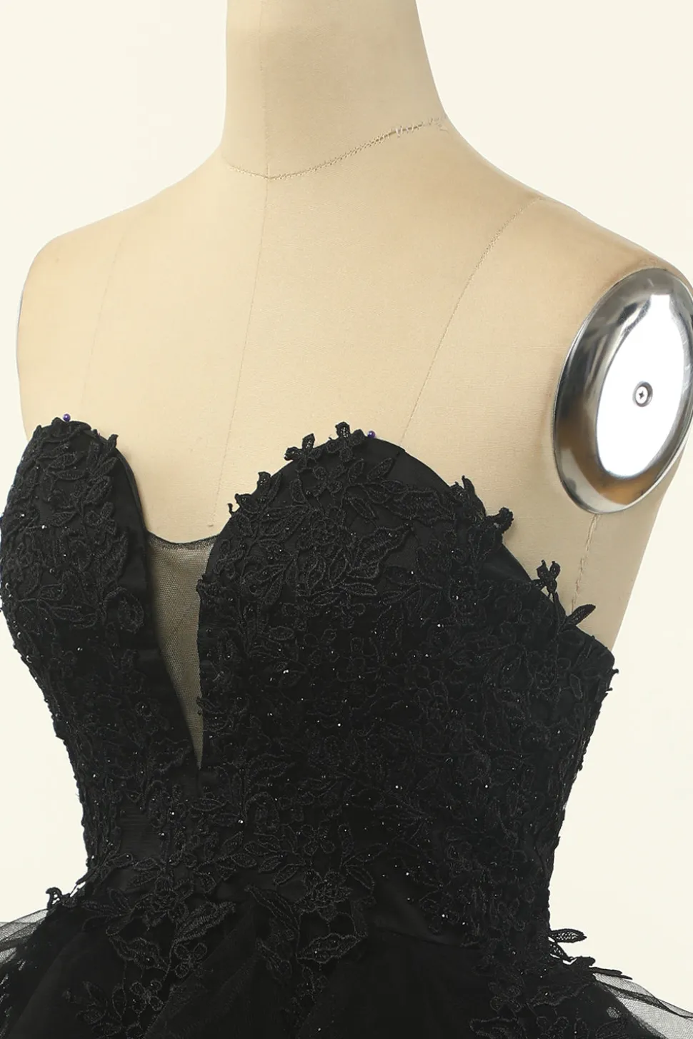 Tulle pouco vestido preto sem alças