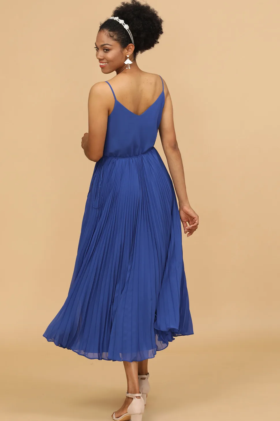 Um fio de espaguete alças royal blue tea length dama de honra
