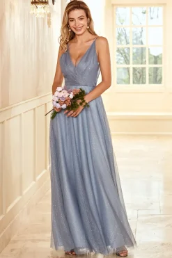 Um fio de espaguete tiras cinza azul longo vestido dama de honra