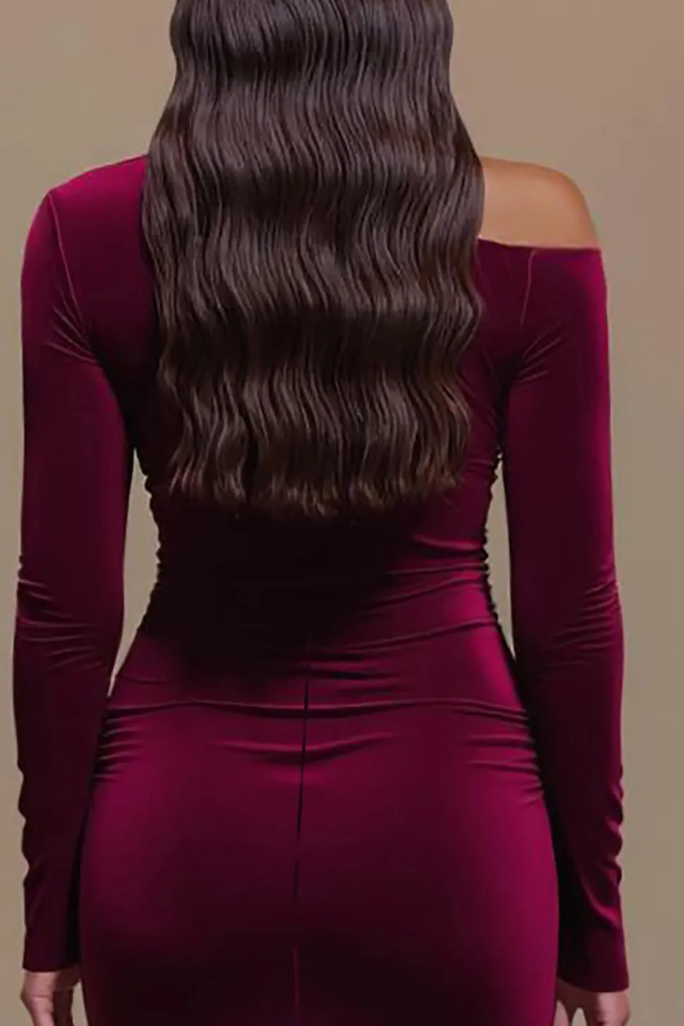 Um ombro cetim mangas longas vestido formal Borgonha com fenda