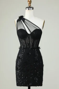 Um Ombro Preto Vestido de Cocktail com Appliques