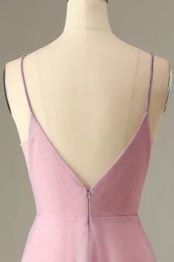 Um spaghetti de linha tiras vestido de dama de honra rosa rosa