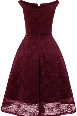 Um vestido de cocktail verde escuro bateau line