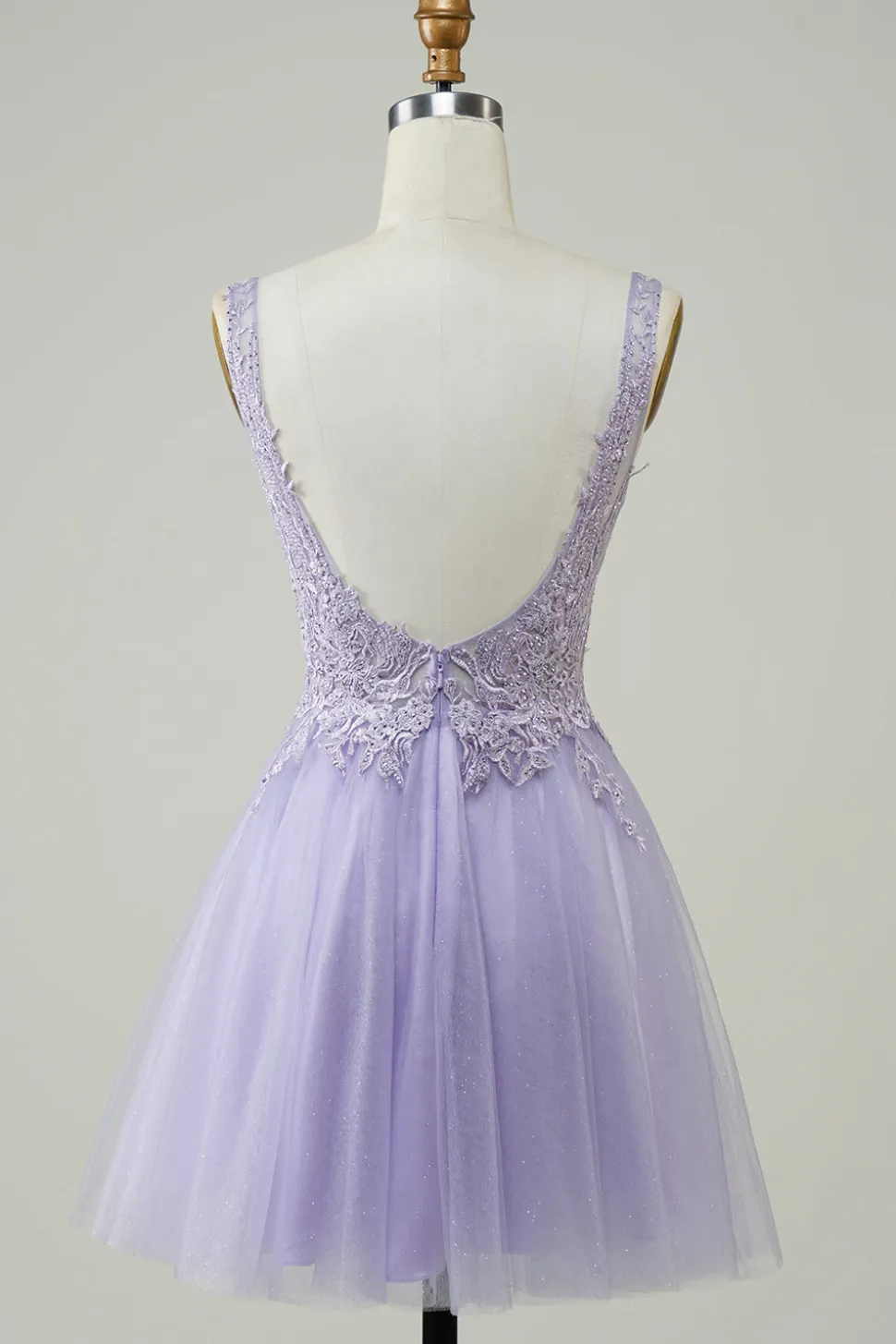 Uma linha bonito vestido verde Homecoming com apliques