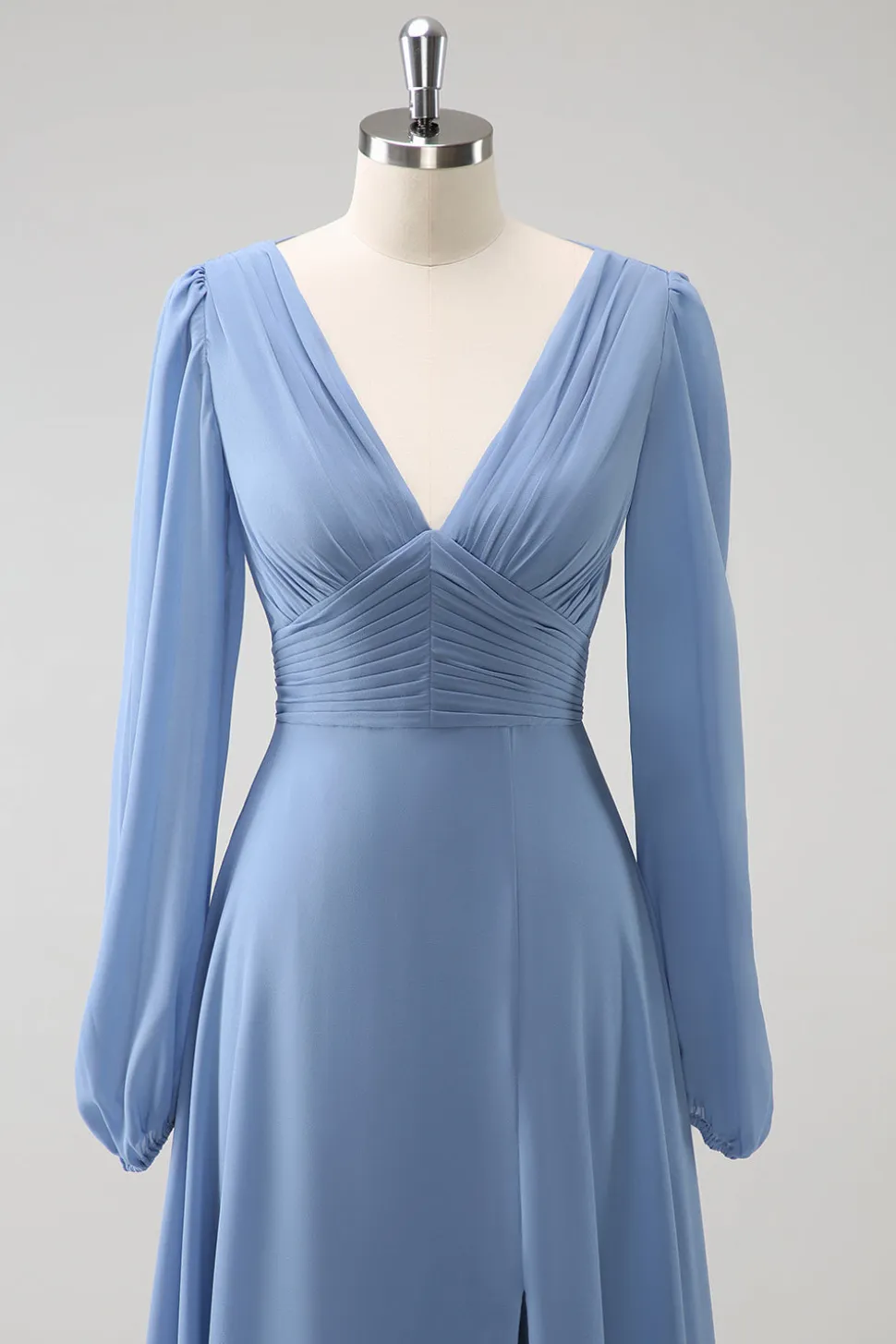 Uma linha cinza azul V-Nack Chiffon vestido de dama de honra com mangas compridas