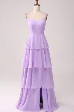 Uma linha de alças espaguete em camadas Chiffon Lilás vestido de dama de honra com fenda