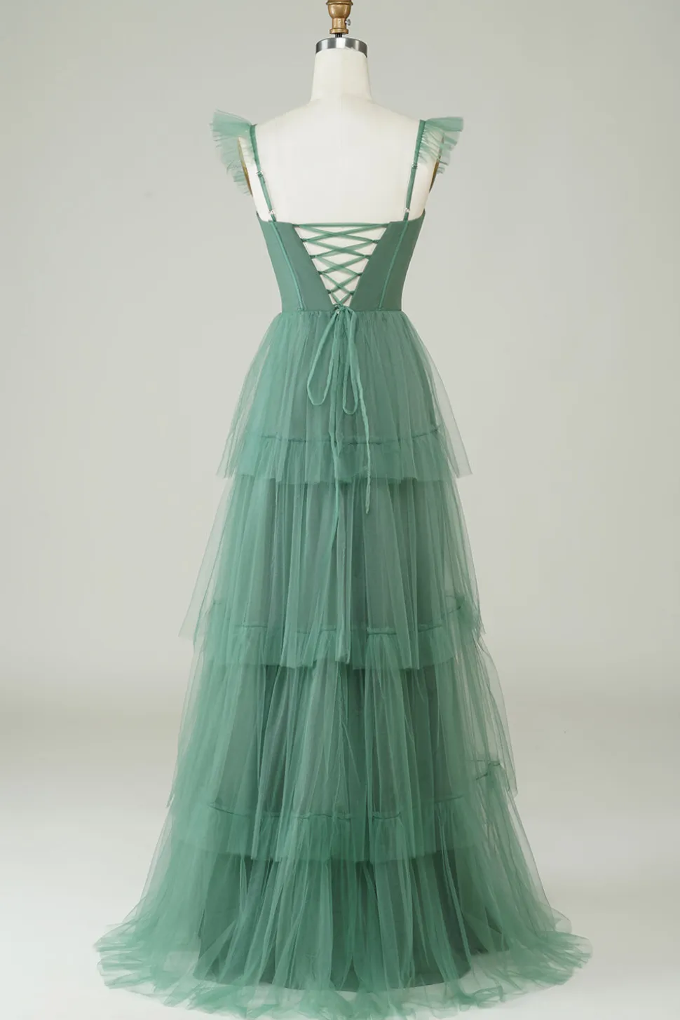 Uma linha de alças espaguete longo tule eucalipto vestido de dama de honra