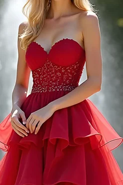 Uma linha de babados vermelho organza querida vestido longo baile de formatura