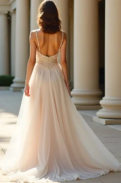 Uma linha de espaguete de champanhe alças longo vestido de baile