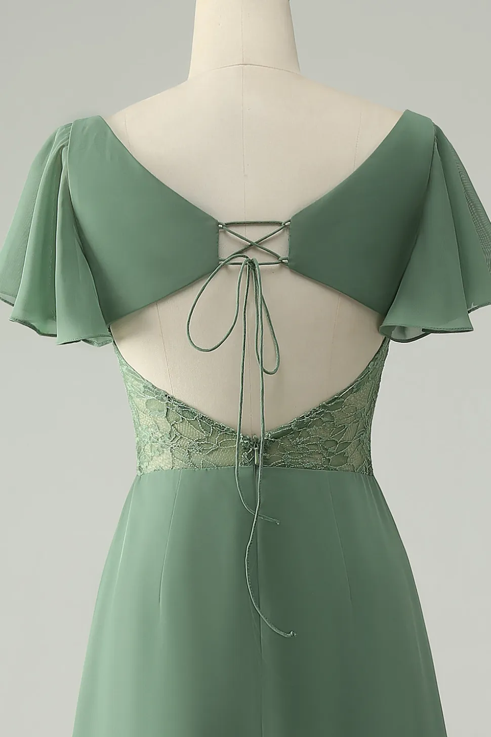 Uma linha de eucalipto pescoço quadrado Chiffon vestido de dama de honra com fenda
