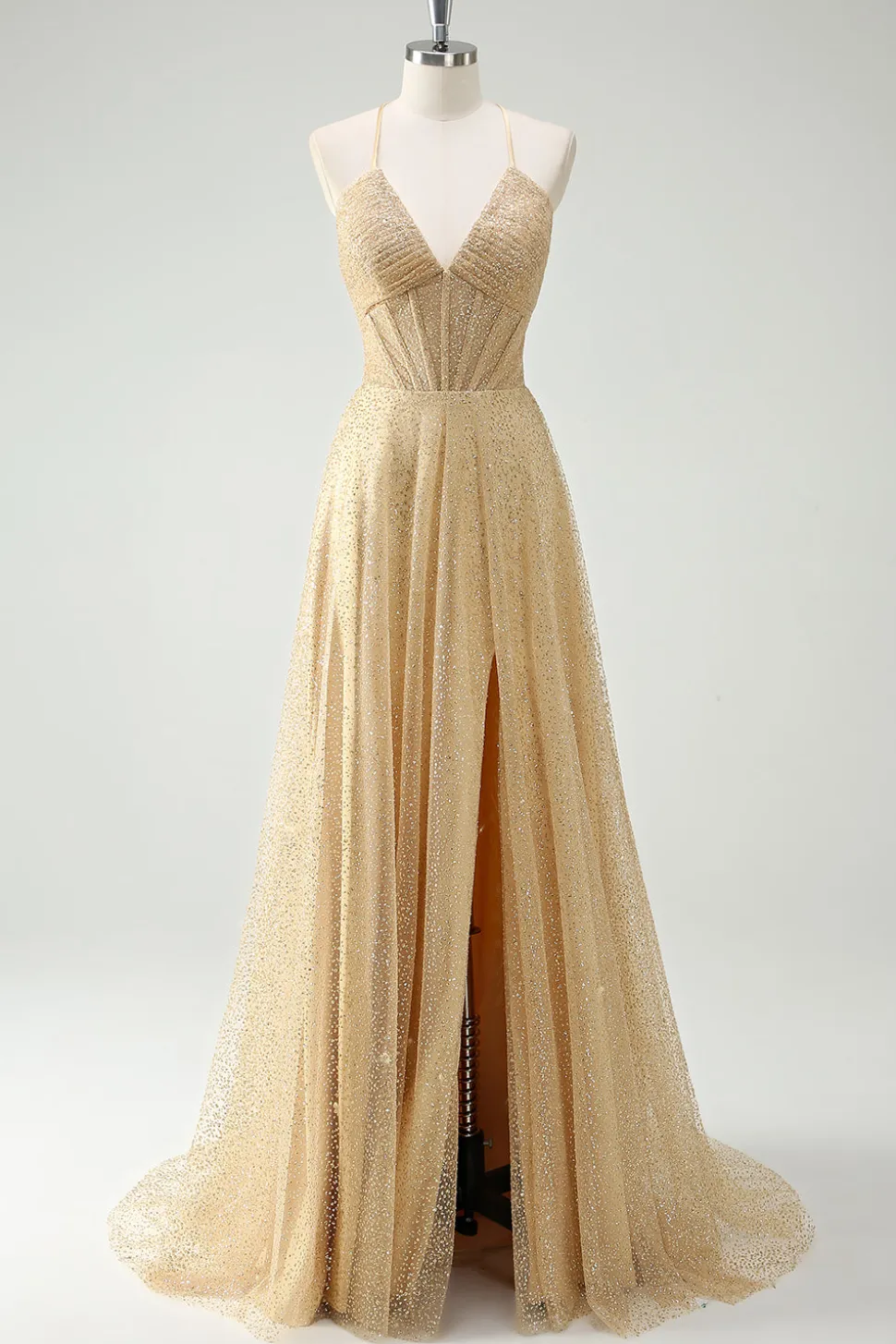 Uma linha de lantejoulas douradas espaguete alças vestido de baile com fenda