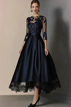 Uma linha de renda marinha mãe de vestido de noiva com 3/4 mangas