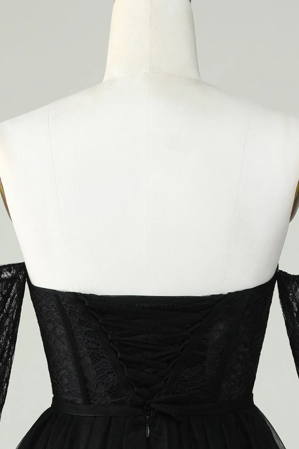 Uma linha fora do ombro espartilho roxo Homecoming vestido com mangas compridas