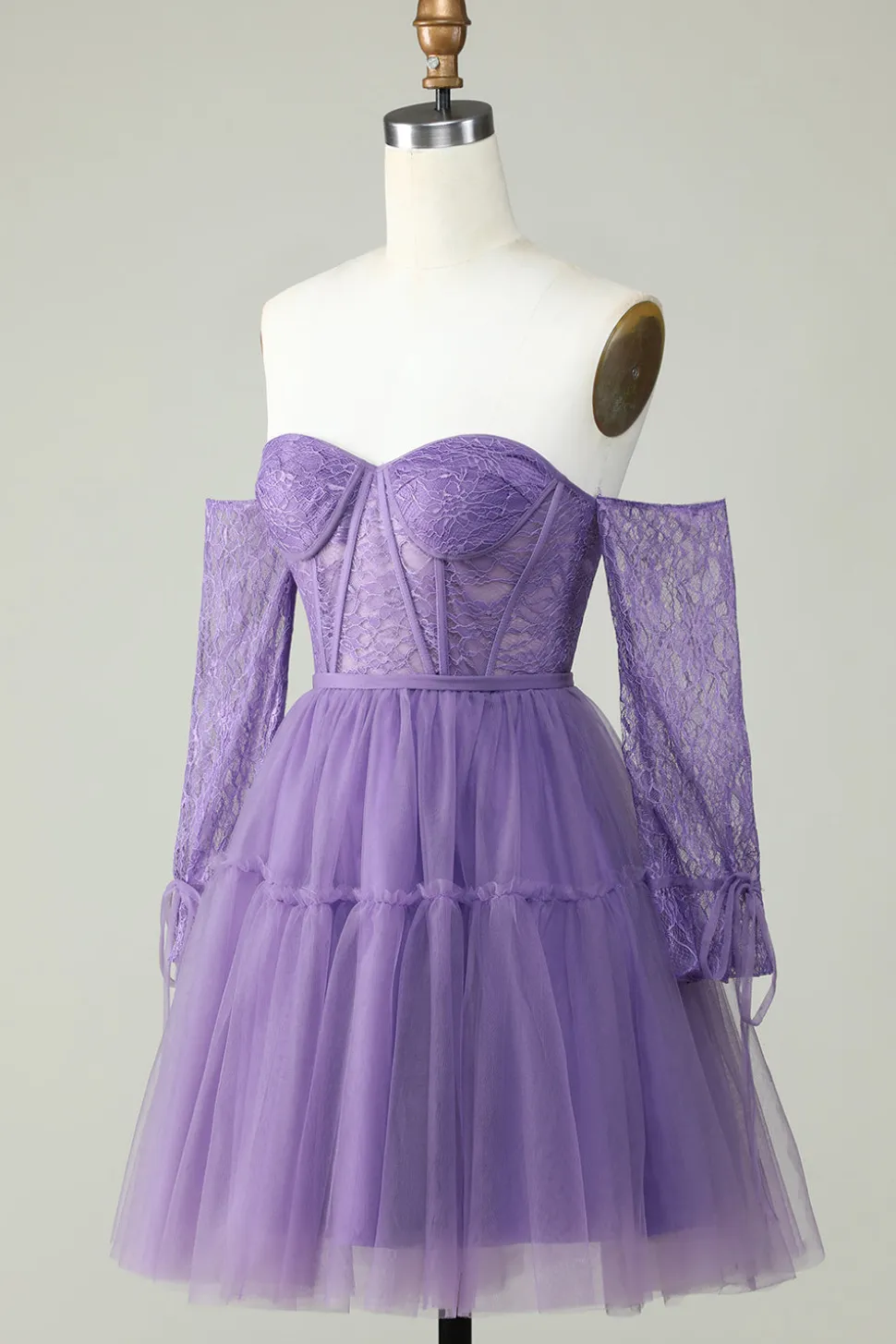 Uma linha fora do ombro espartilho roxo Homecoming vestido com mangas compridas