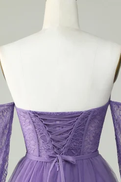 Uma linha fora do ombro espartilho roxo Homecoming vestido com mangas compridas