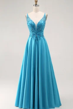 Uma linha frisada longo vestido de baile azul com apliques