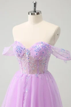 Uma linha lilás fora do ombro Sequined Homecoming Dress