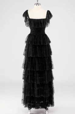 Uma linha preta pescoço quadrado vestido formal em camadas