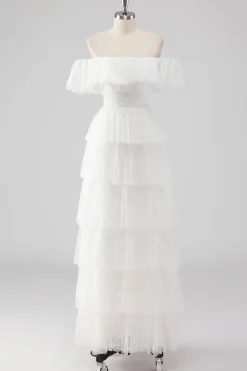 Uma linha preta pescoço quadrado vestido formal em camadas