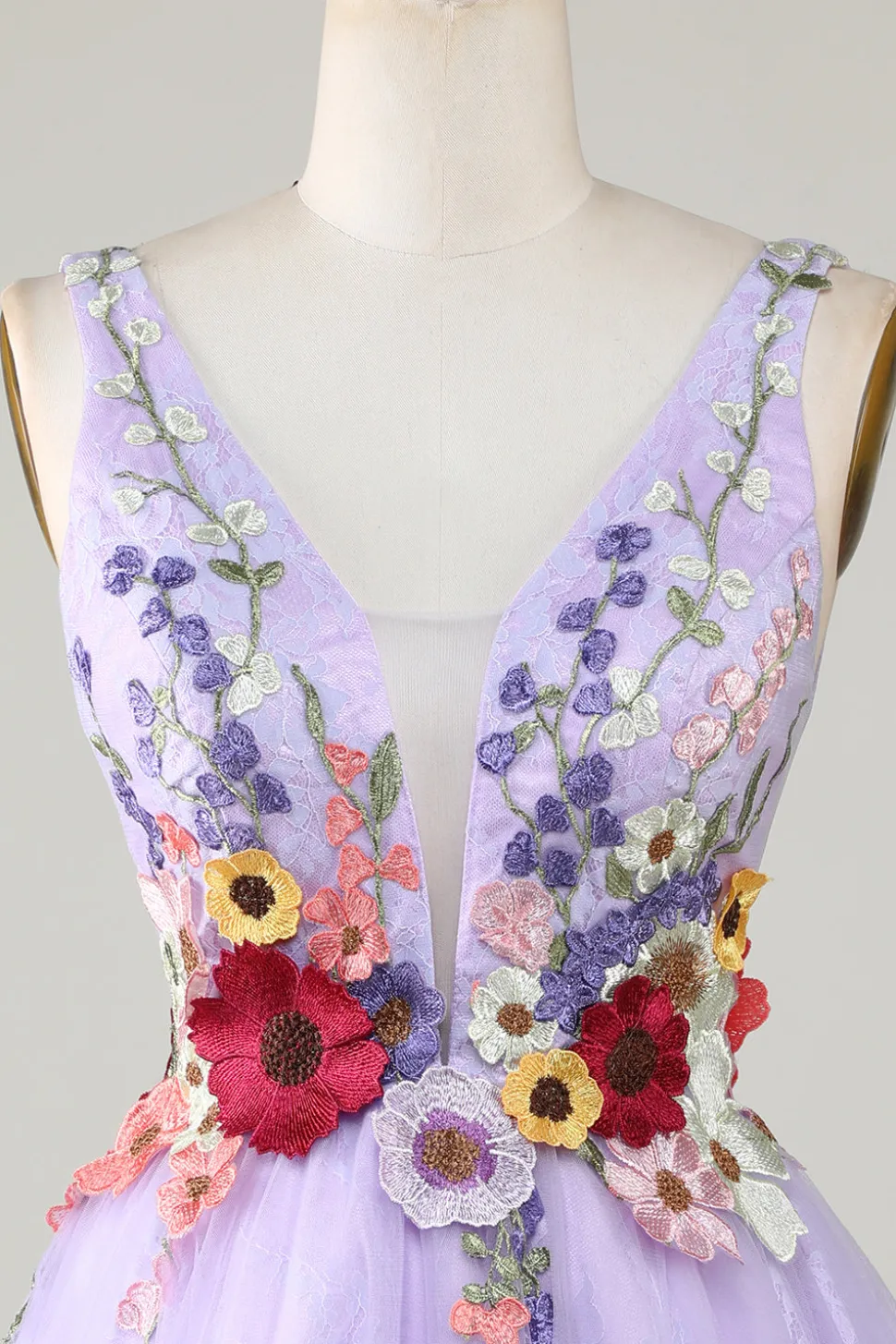 Uma linha profunda V pescoço aberto para trás roxo Homecoming vestido com flores 3D