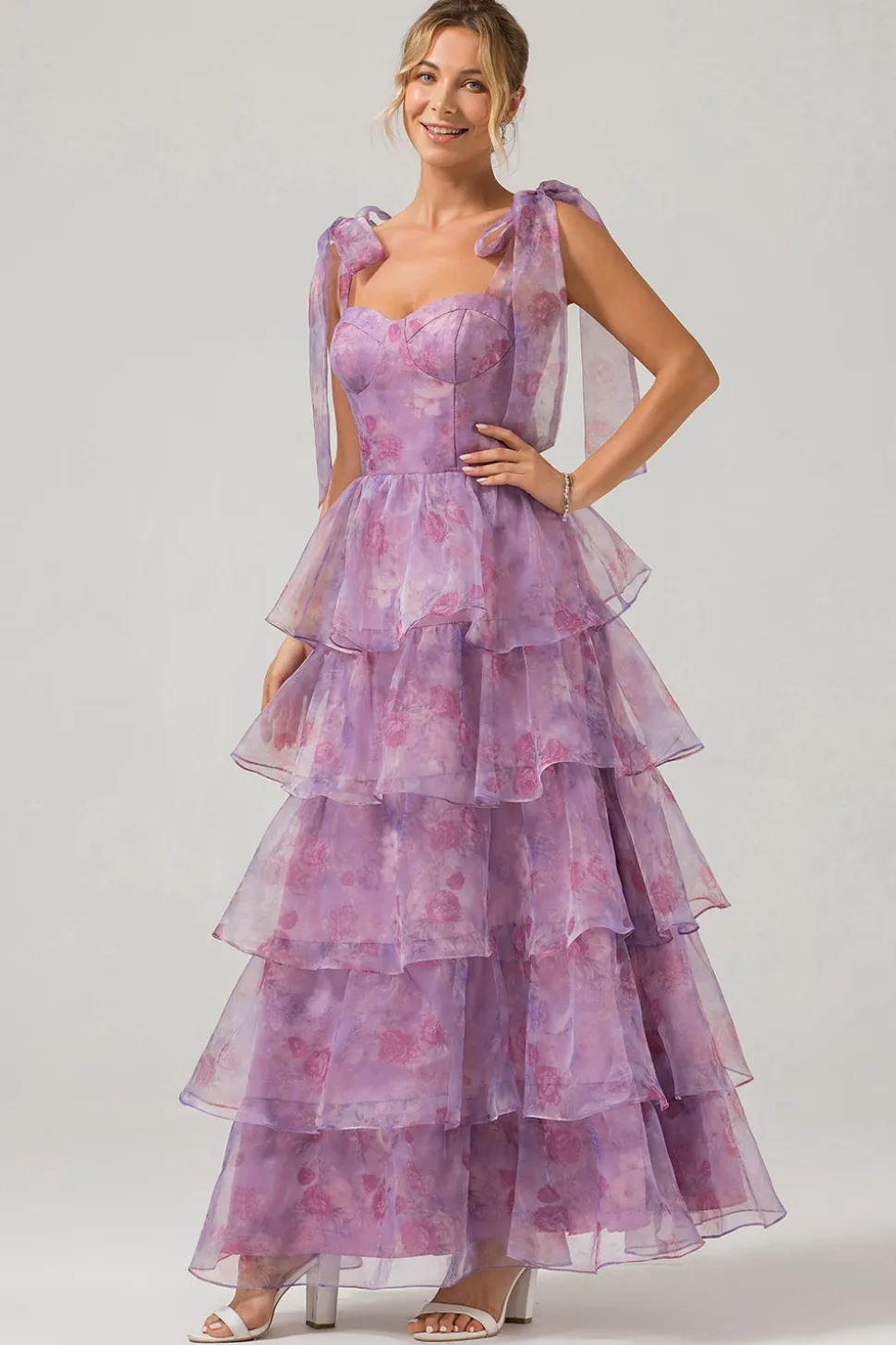 Uma linha roxa estampada Tiered Tea-Length Long Prom Dress