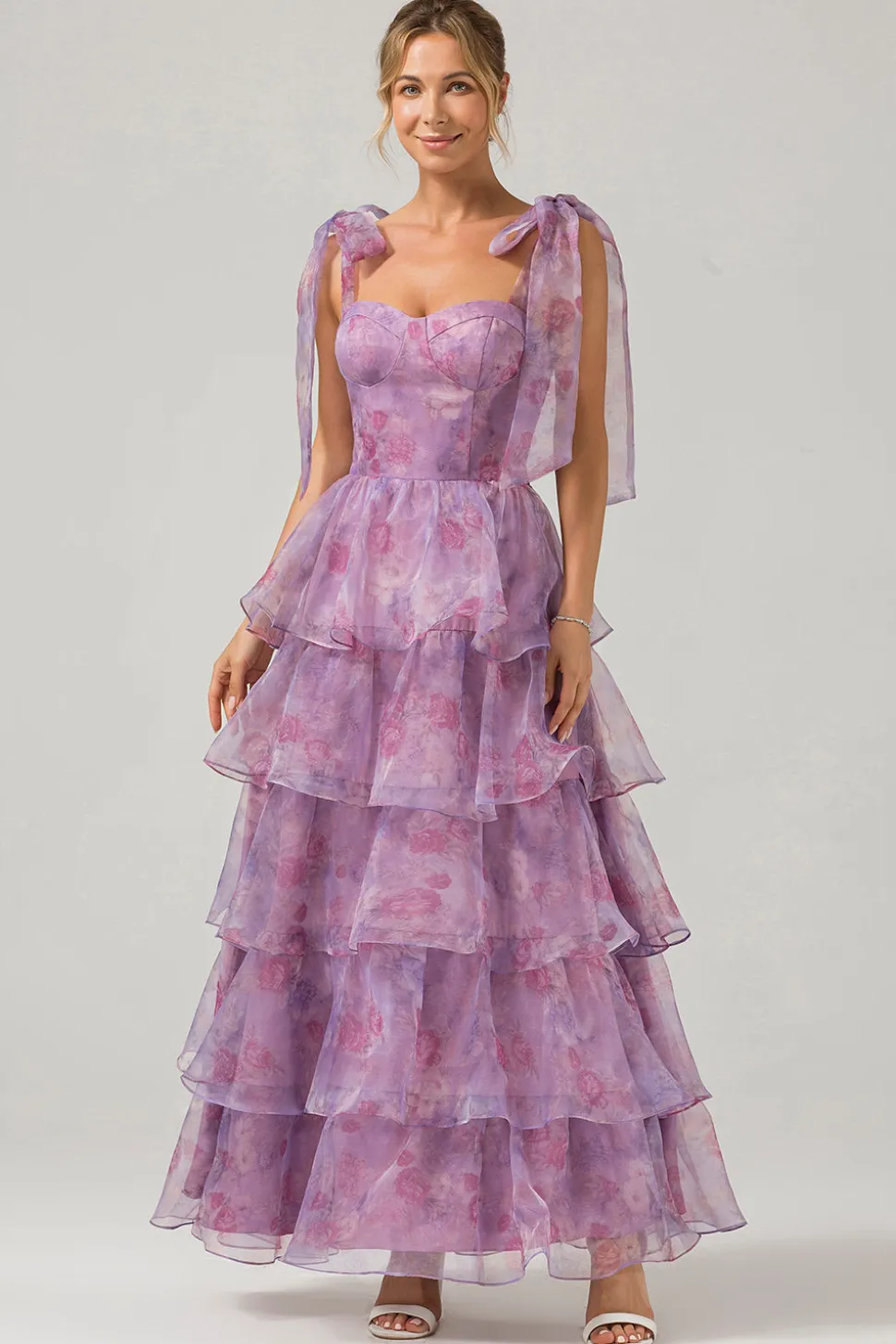 Uma linha roxa estampada Tiered Tea-Length Long Prom Dress