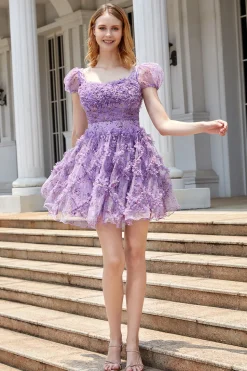 Uma linha roxa estampado Homecoming vestido com babados