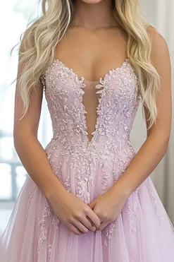 Uma linha roxo claro apliqued mangas tule longo vestido de baile