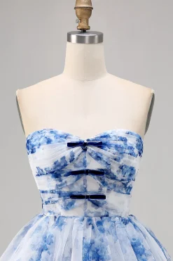 Uma linha sem alças espartilho em camadas branco azul flor Homecoming vestido com renda para trás