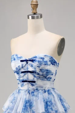 Uma linha sem alças espartilho em camadas branco azul flor Homecoming vestido com renda para trás