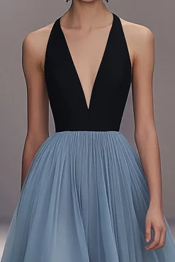 V pescoço preto azul plissado tule longo vestido formal