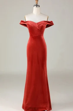 Veludo fora do ombro terracota vestido de dama de honra