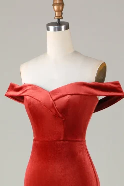 Veludo fora do ombro terracota vestido de dama de honra
