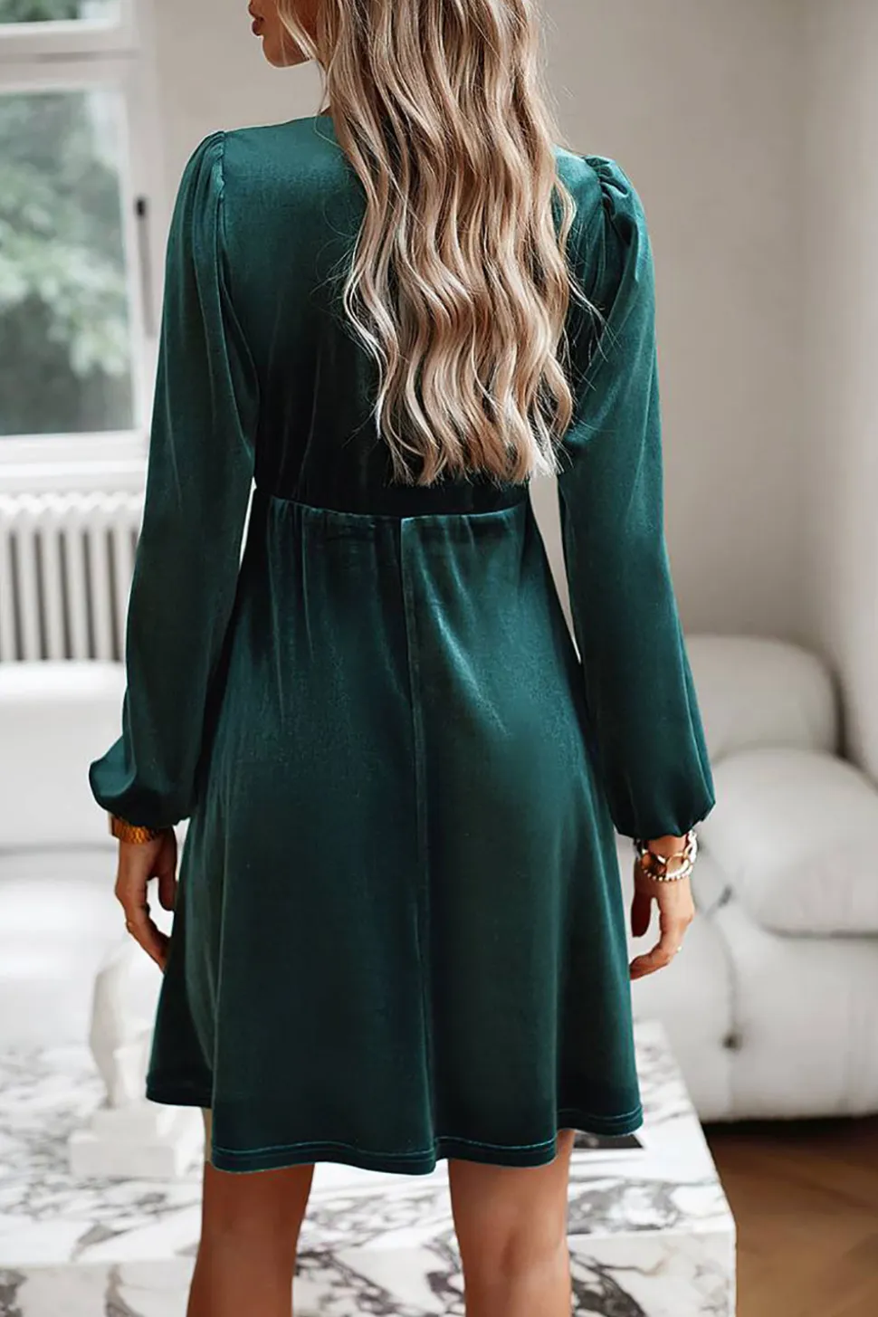 Veludo Preto Uma linha de vestido de festa de férias com pregas