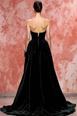 Veludo Preto Uma Linha Strapless Vestido de Noite Longo com Fenda