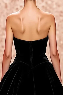 Veludo simples preto sem alças uma linha longo vestido de noite