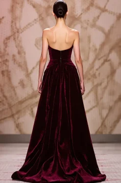 Veludo vermelho escuro querido vestido de noite longo com fenda