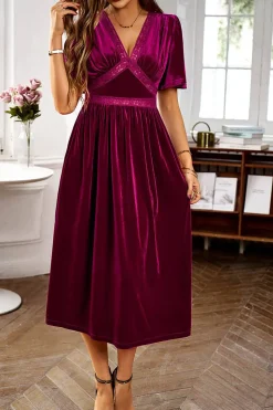 Veludo V-neck Uma linha de vestido de festa de férias