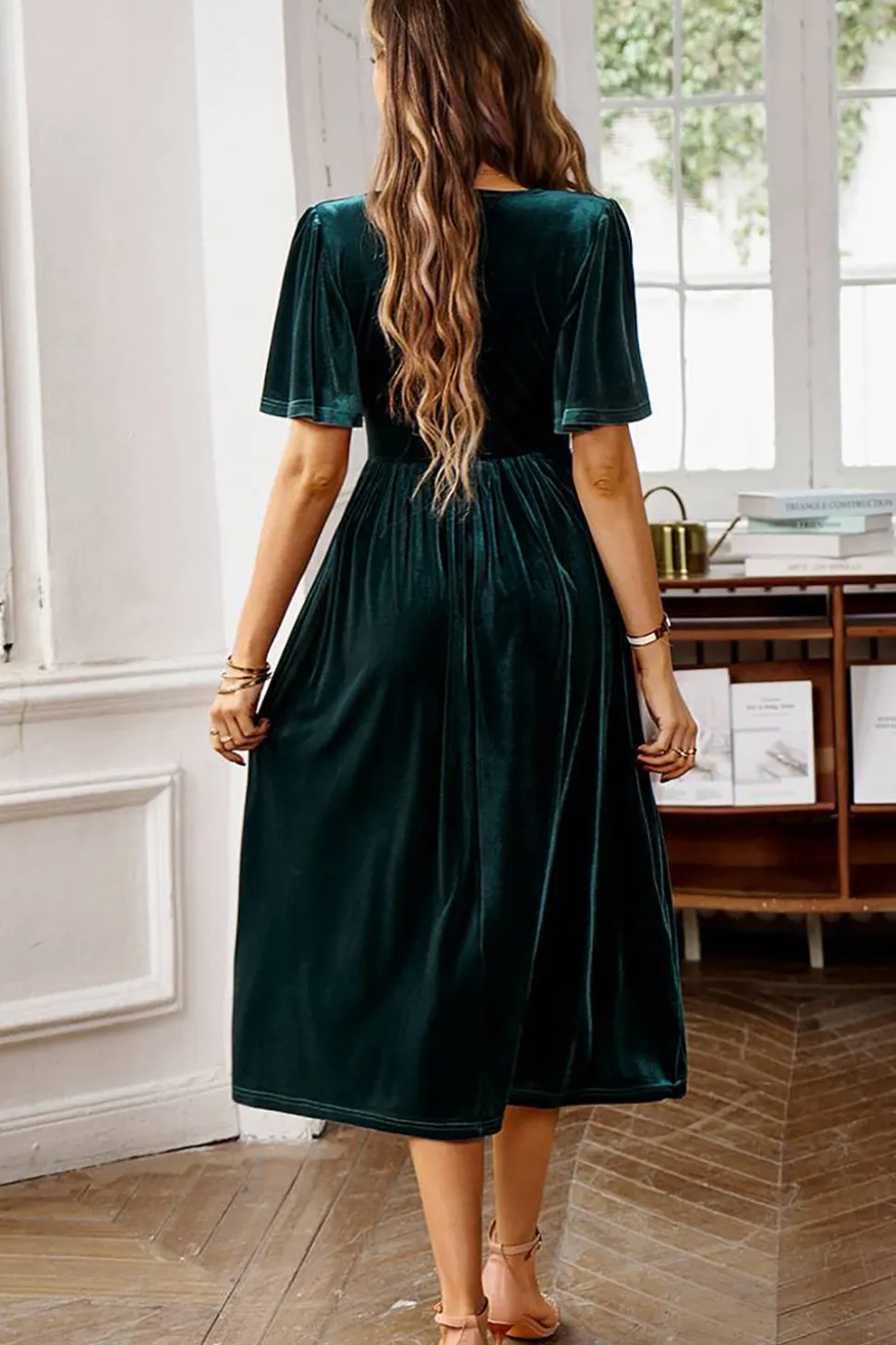 Veludo V-neck Uma linha de vestido de festa de férias