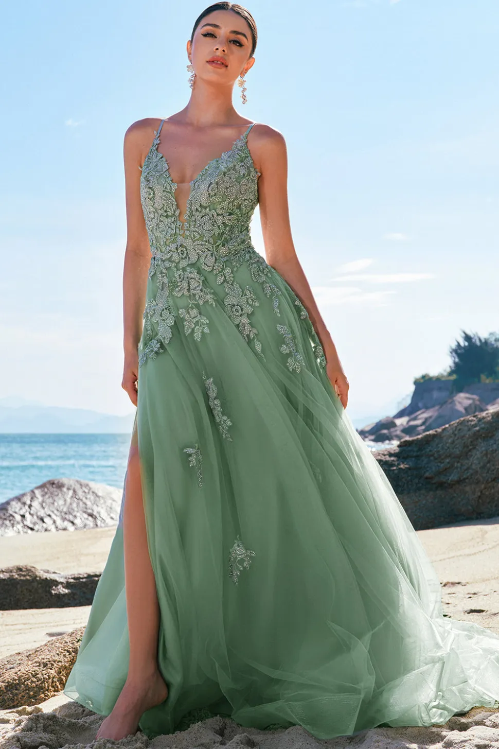 Verde A-Line Espaghetti Correias Tulle Long Prom Dress com Criss Cross Back