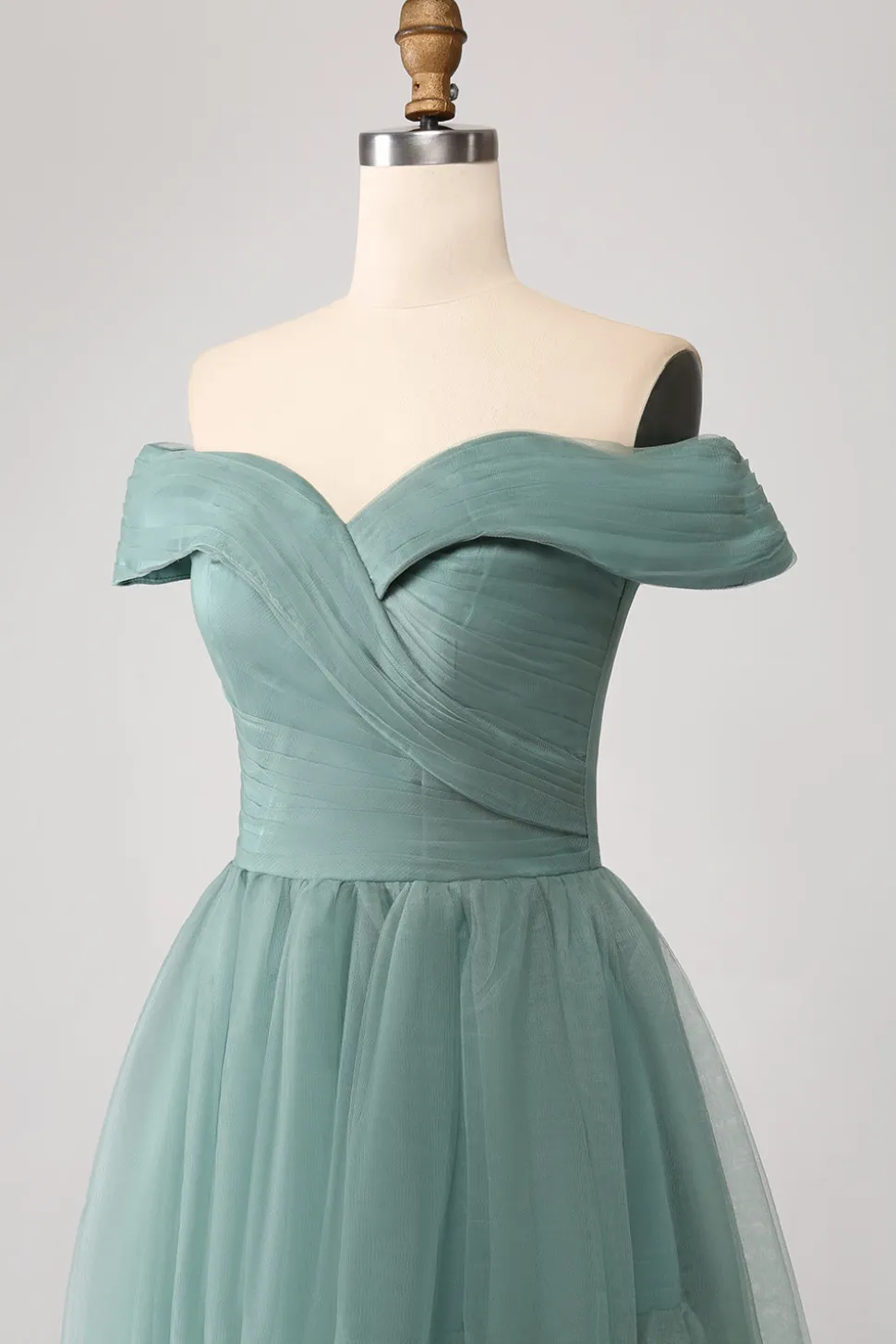 Verde Cinzento Uma Linha Fora do Ombro Tiered Tule Uma Linha Vestido de Baile