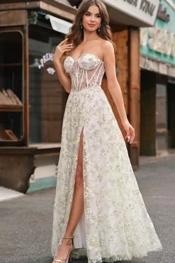 Verde claro A-Line Espartilho sem alças vestido de baile com bordado
