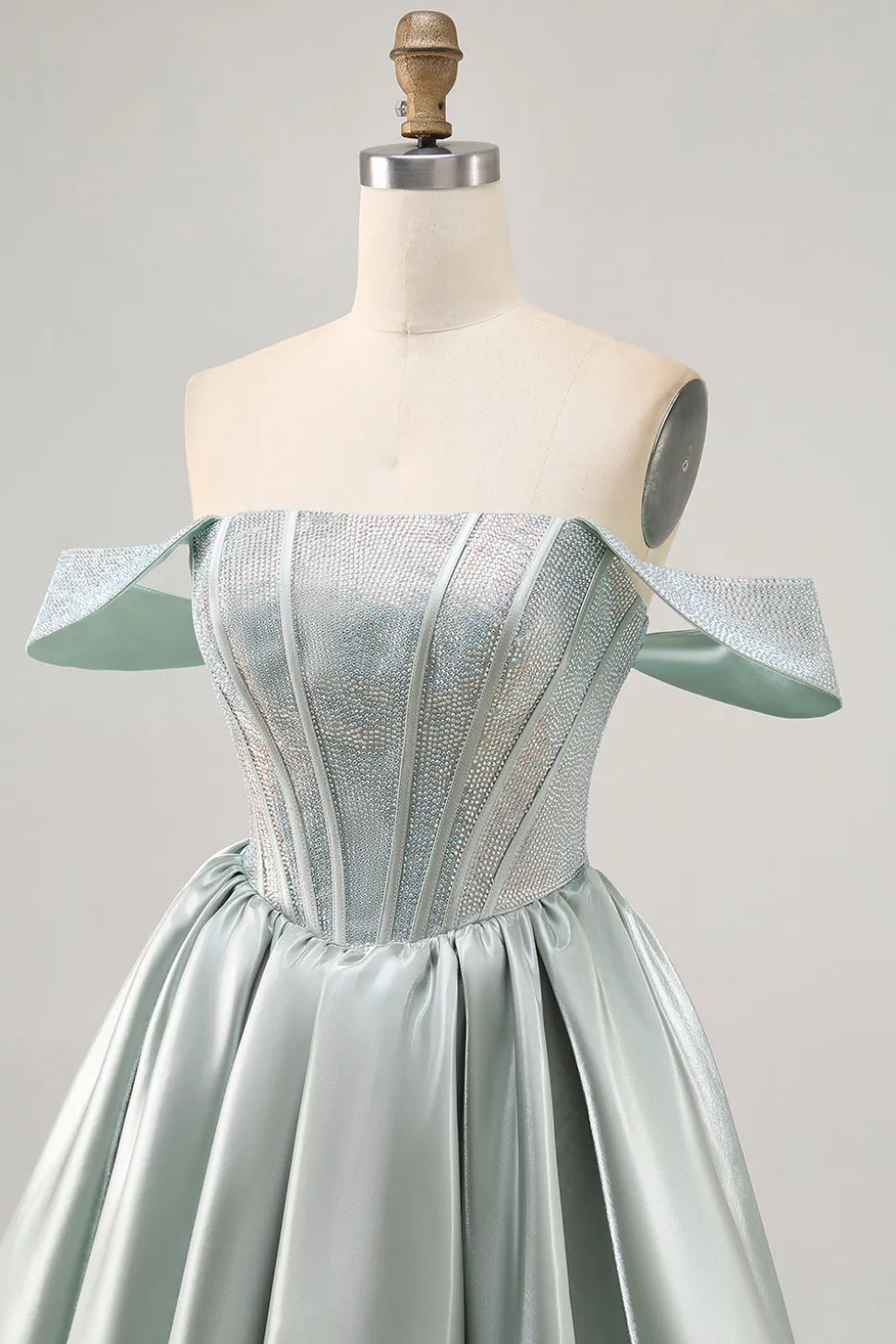 Verde claro A-Line fora do ombro espartilho Homecoming vestido com frisos