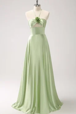 Verde claro A-Line Halter Hollow out cetim vestido de dama de honra com flor