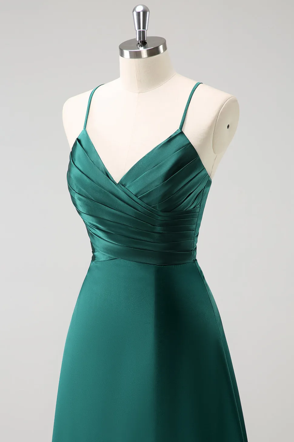 Verde escuro A-Line Ruched Lace-Up Back Satin Long Madrinha Dress