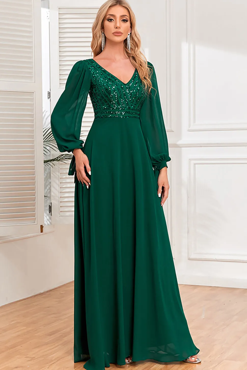 Verde escuro A-Line V pescoço longo vestido de baile com lantejoulas