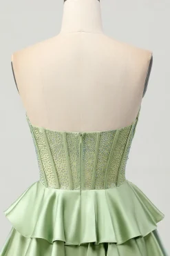 Verde escuro frisado A-line Strapless Corset Homecoming Dress