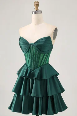 Verde escuro frisado A-line Strapless Corset Homecoming Dress