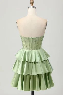 Verde escuro frisado A-line Strapless Corset Homecoming Dress